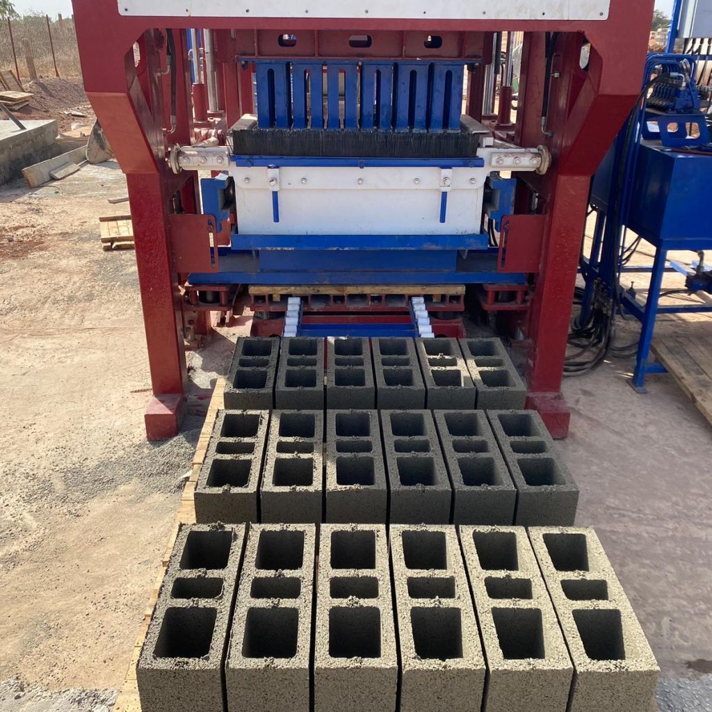pondeuse de brique, machine de parpaing, ott globale, turquie, trabzon